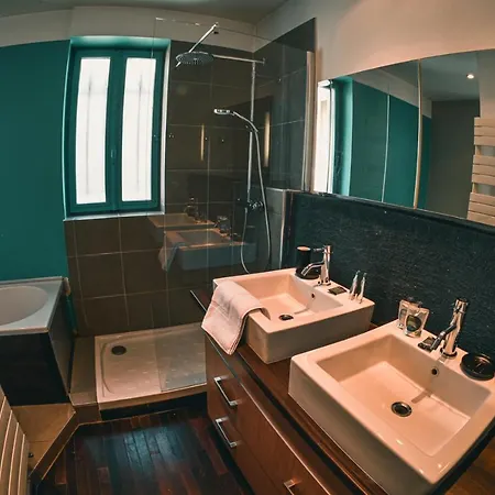 Appartement Le Serenite - T3 En Maison De Avec Piscine *