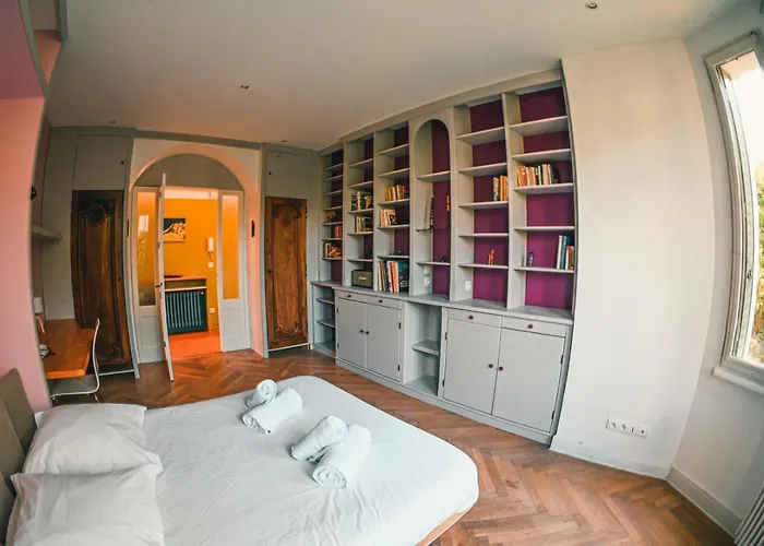 Apartamento Le Serenite - T3 En Maison De Avec Piscine